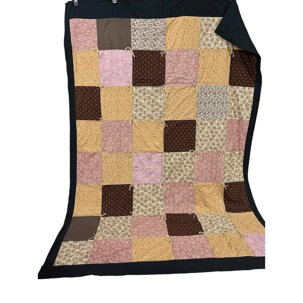 Vintage Twin Patchwork Quilt‎ 63x88 Hand Tied Cottage Farmhouse Quilt